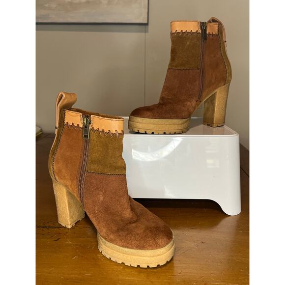 See By Chloe Boots Womens Leather Shoes 36 Ankle Bootie Platform Patchwork - Picture 2 of 4